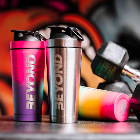 Beyond Shakers lifting gear and shaker